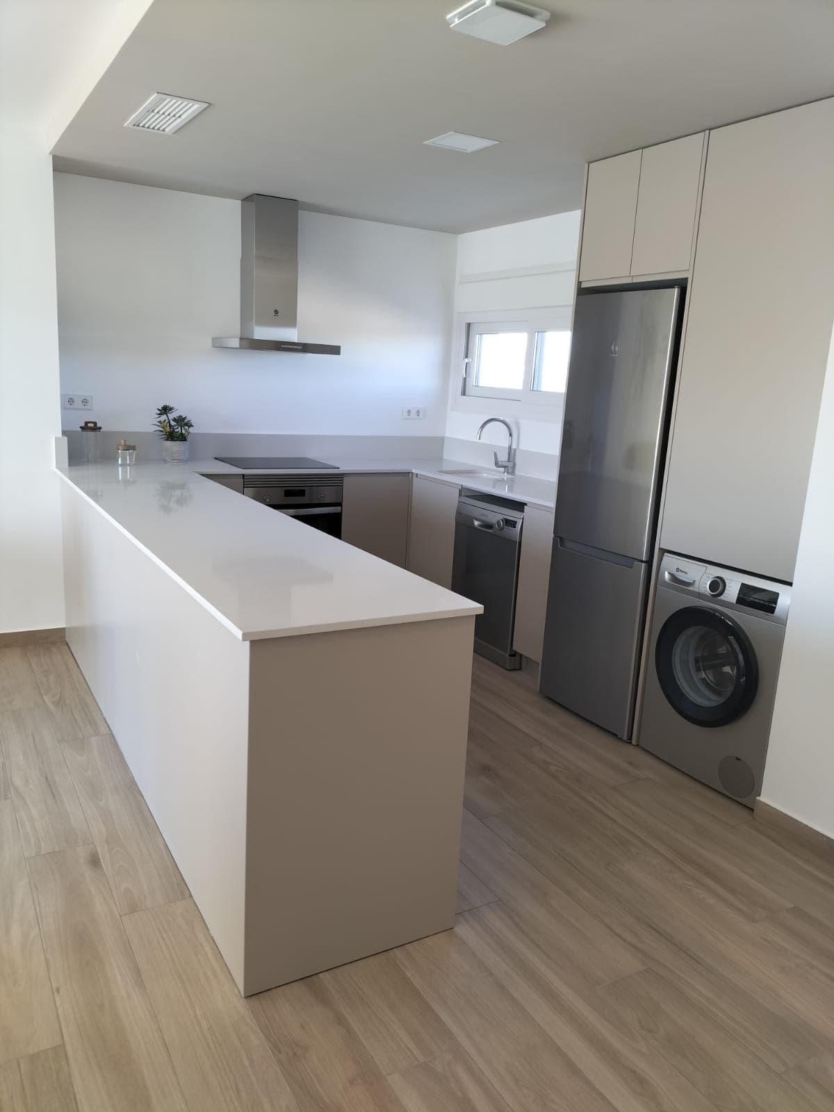 Apartment 2 bed. in Orihuela Costa 9