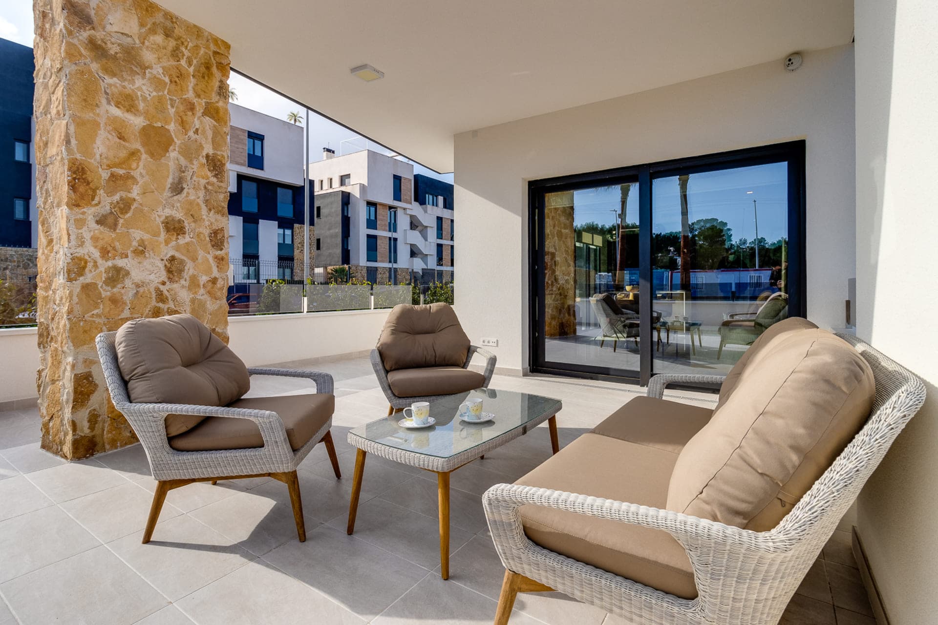 Top-floor bungalow 2 bed. in Ciudad Quesada 5