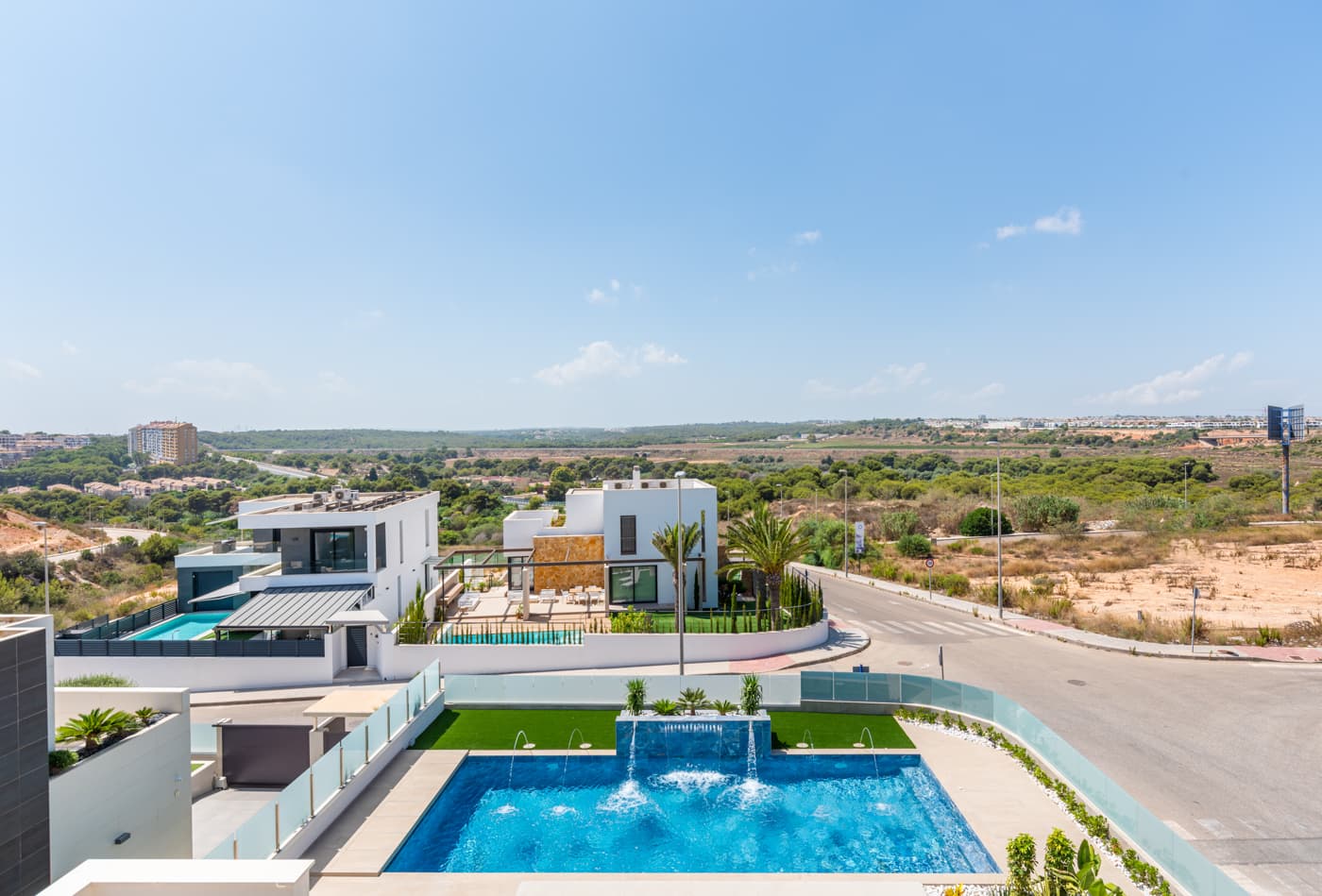 Villa 3 bed. in Dehesa de Campoamor 6