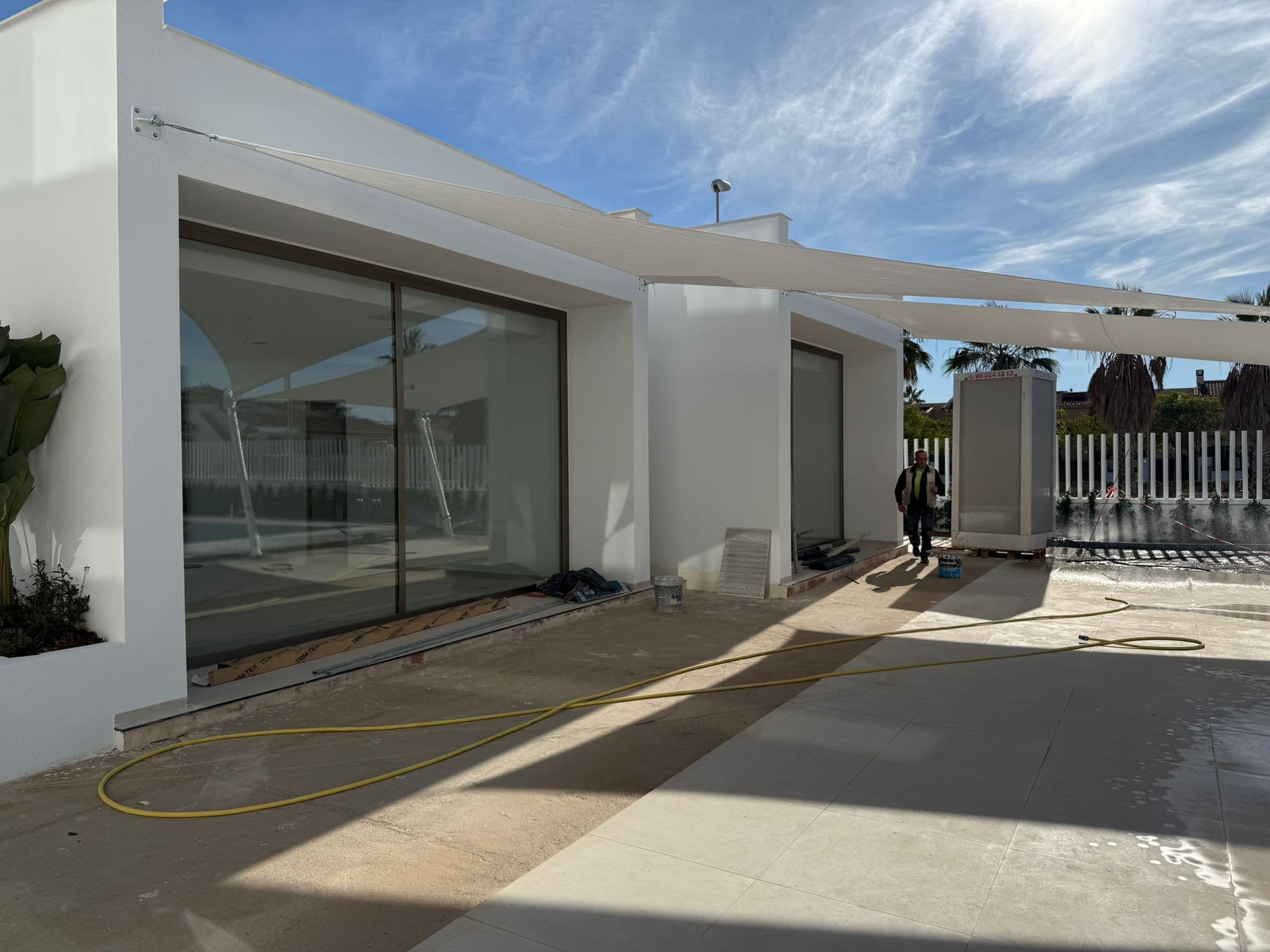 Ground-floor apartment 2 bed. in Cabo Roig 6