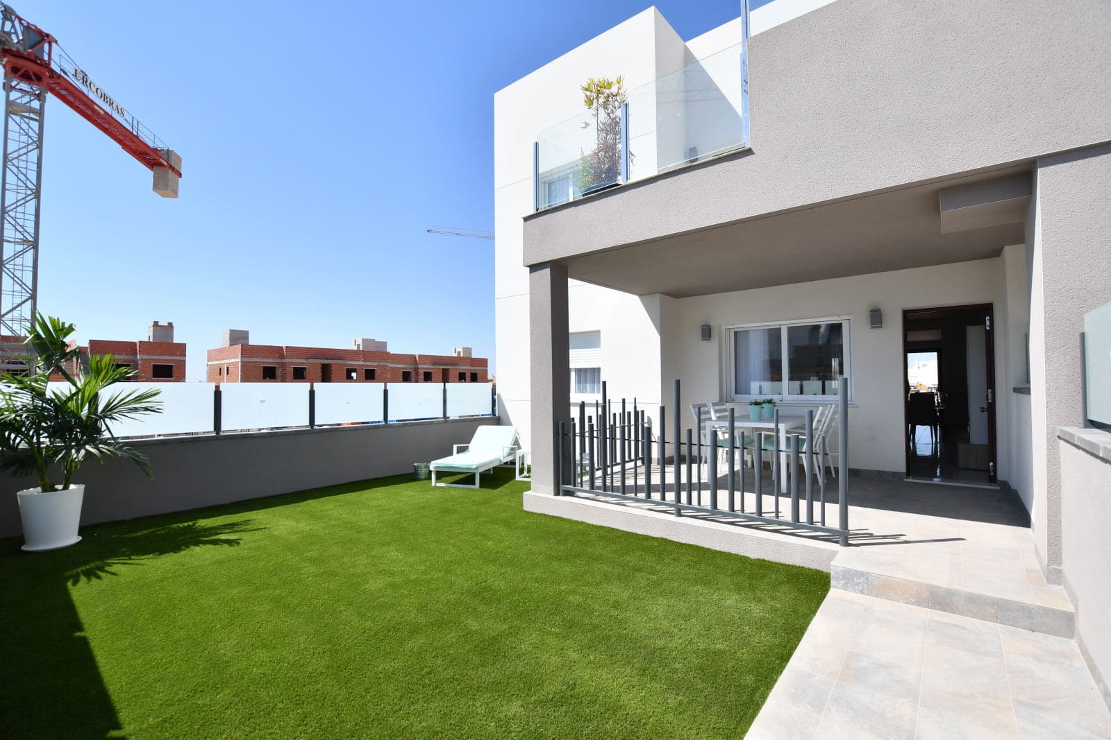 Bungalow á jarðhæð 2 svefnk. í San Miguel de Salinas 2