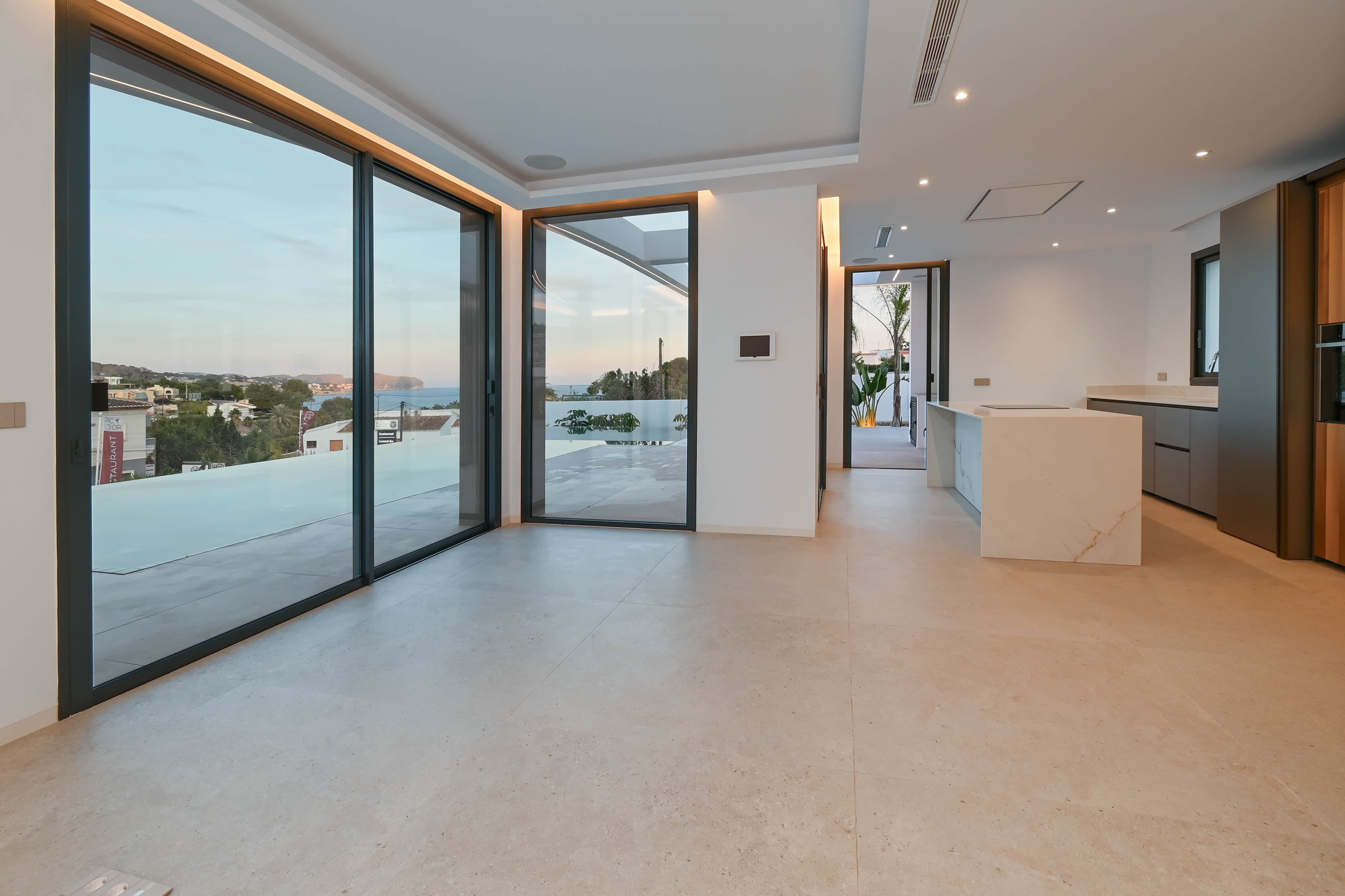 Villa 4 bed. in Benissa 6