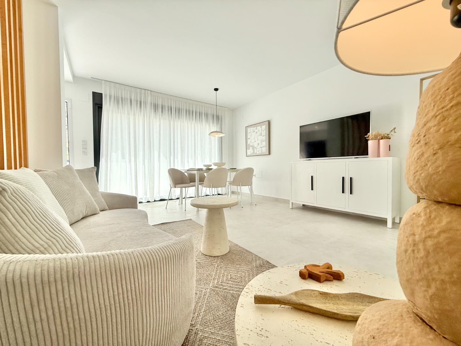 Top-floor bungalow 2 bed. in Cox 5