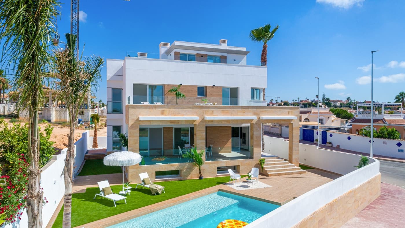 Detached house 4 bed. in Ciudad Quesada 4