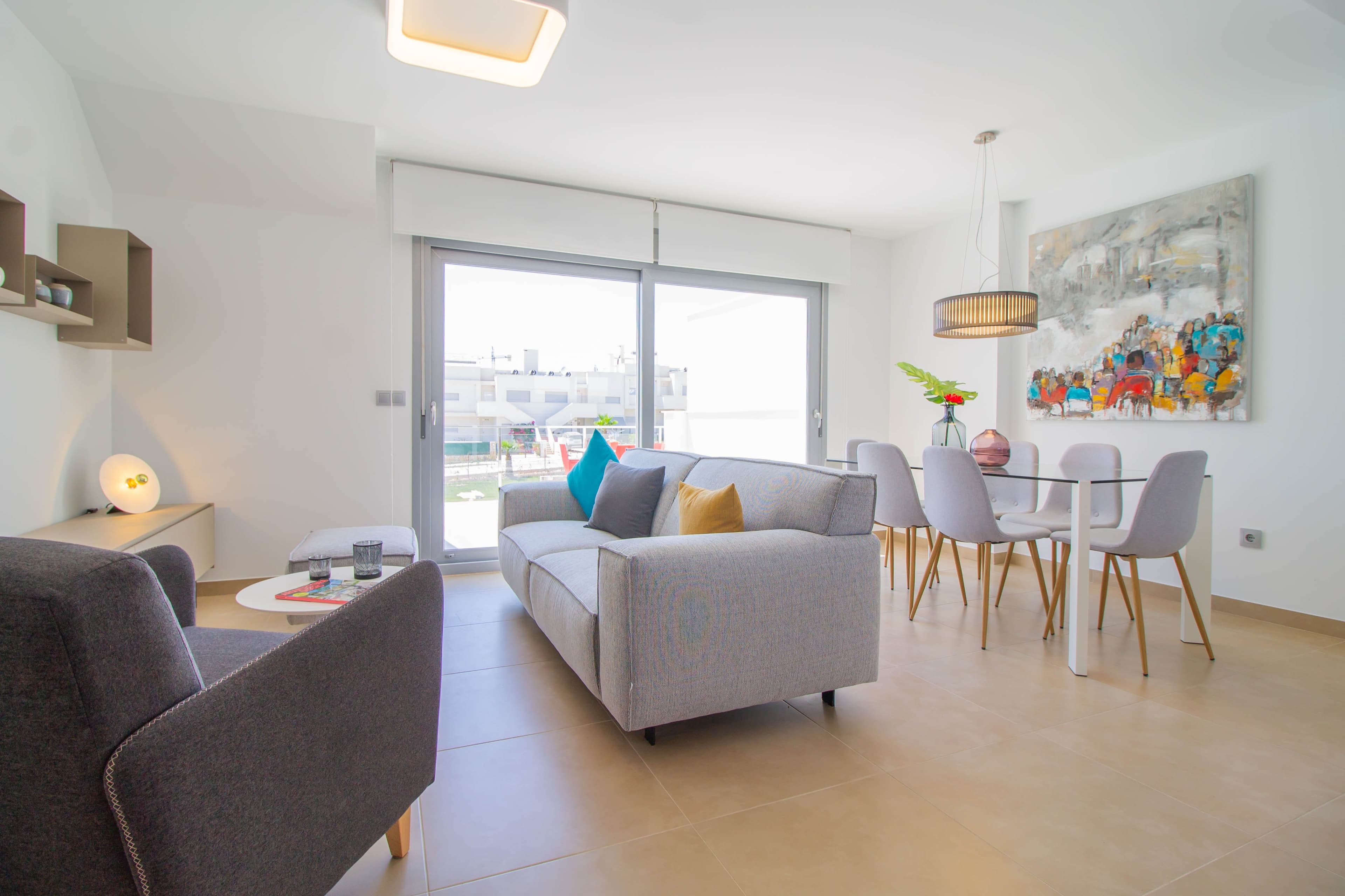 Bungalow no piso superior 2 qto. em Vistabella 4