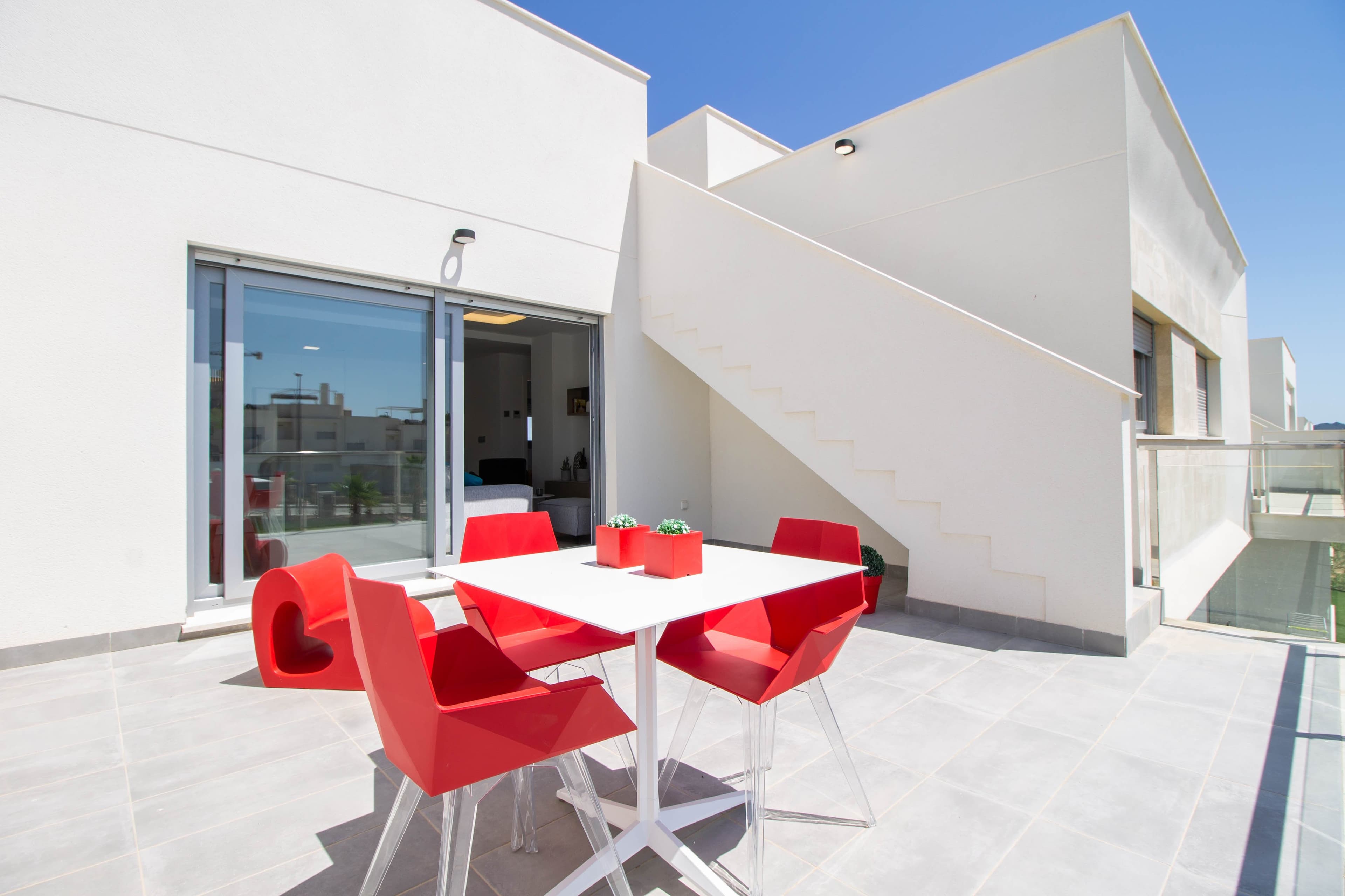 Bungalow no piso superior 2 qto. em Vistabella 9