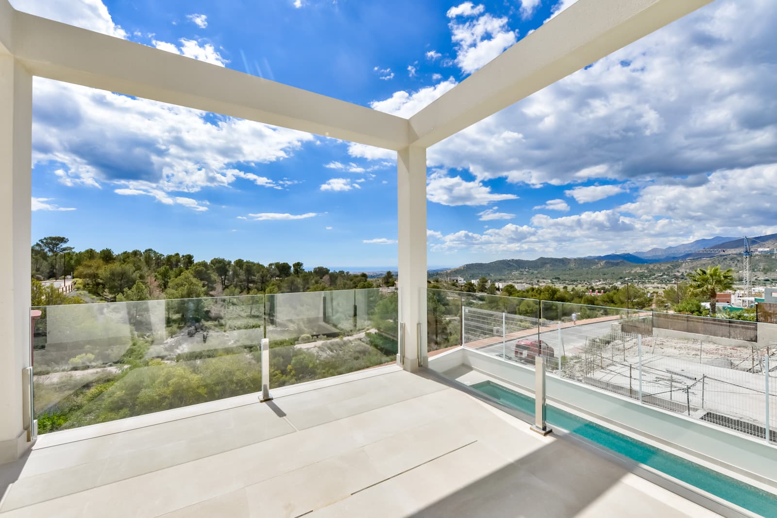 1 Villa Finestrat városában