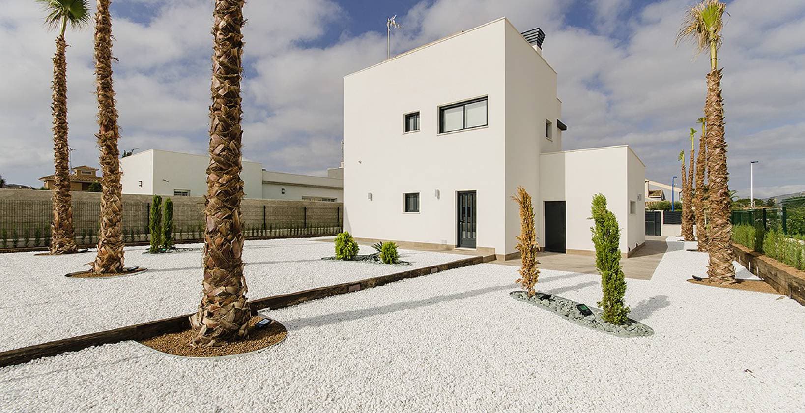 Villa 3 bed. in Dehesa de Campoamor 4