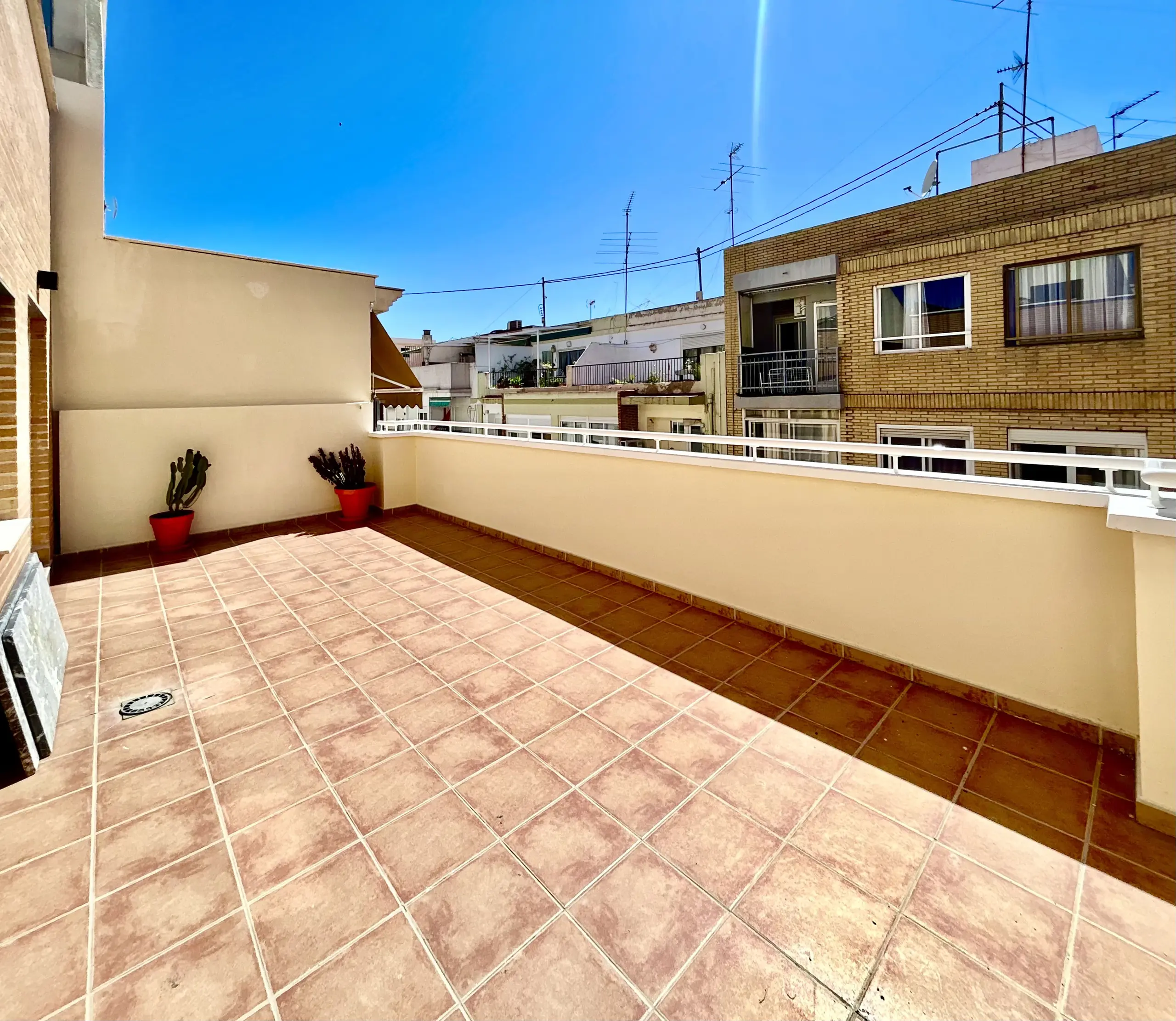 Apartamento no rés-do-chão 1 qto. em Alicante (Alacant) 4